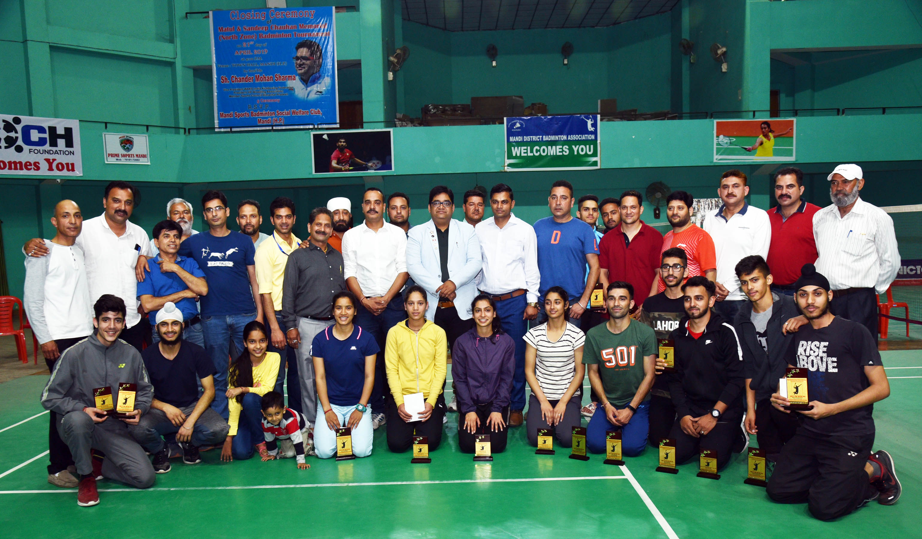 himachal's son gaurav won single title in badminton competition