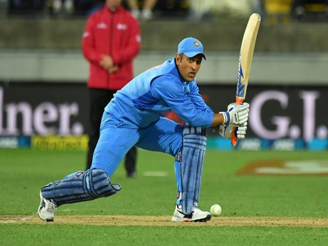 MS Dhoni