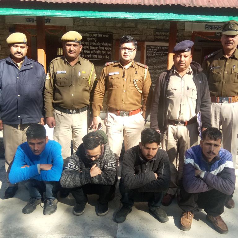 mandi, himachal pradesh, etv bharat, himachal news, joginder nagar police, हिमाचल प्रदेश, ईटीवी भारत, हिमाचल न्यूज, मंडी, जोगिंद्रनगर पुलिस