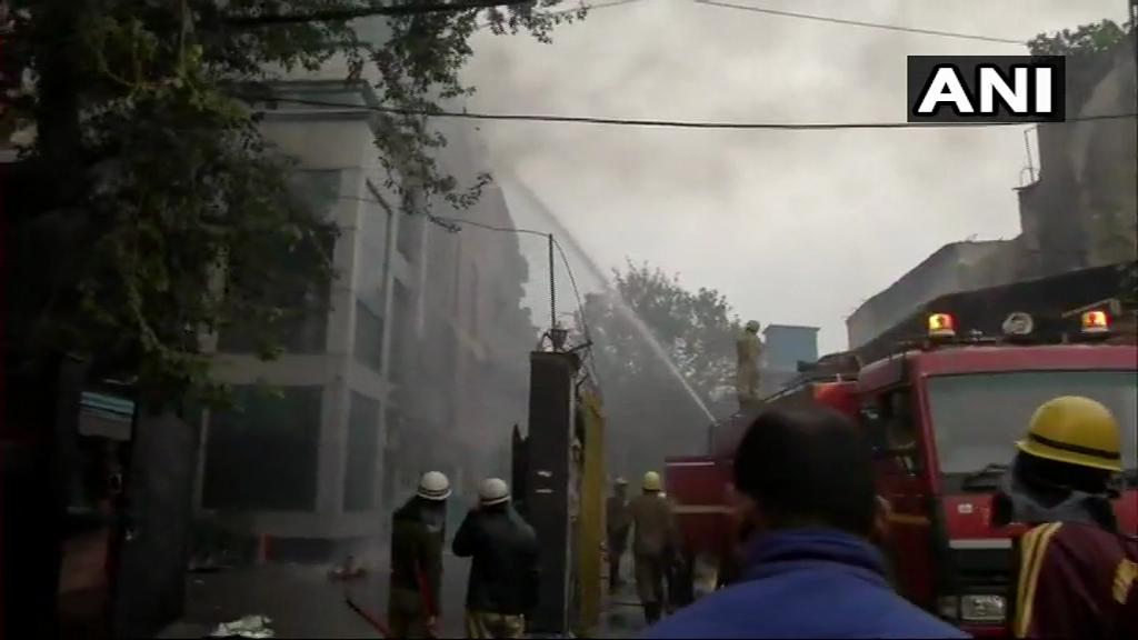 delhi fire