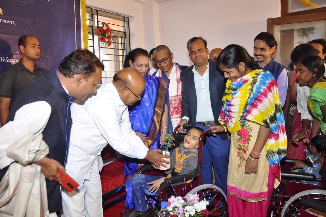 Thawar Chand Gehlot with Persons with Intellectual Disabilities