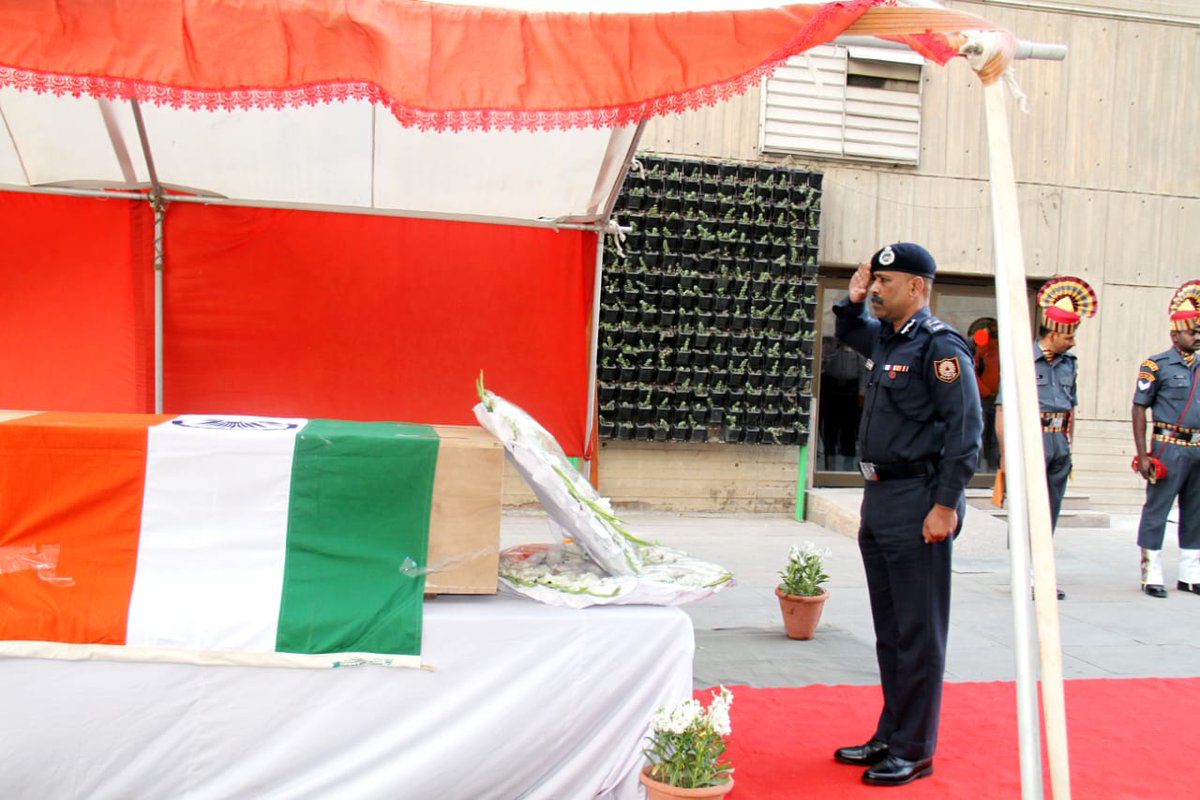 Tributes paid to NDRF constable Rajender Gautam