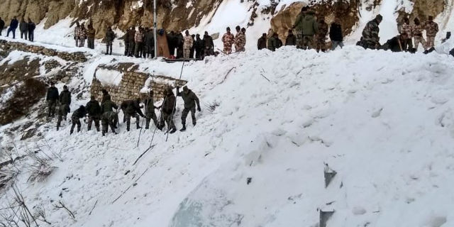 search operation continue in kinnaur