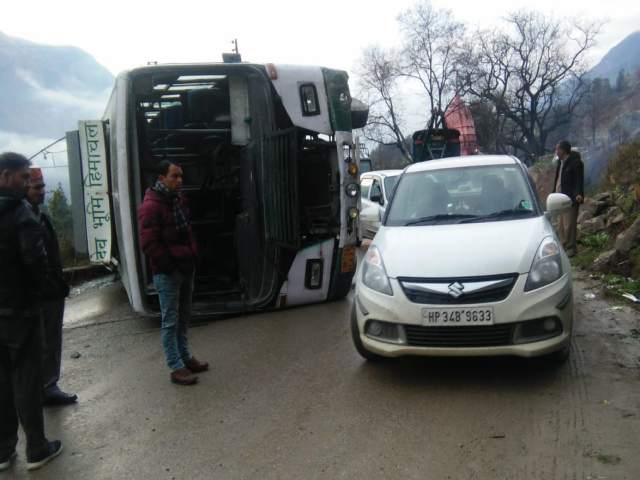 road accident in kullu