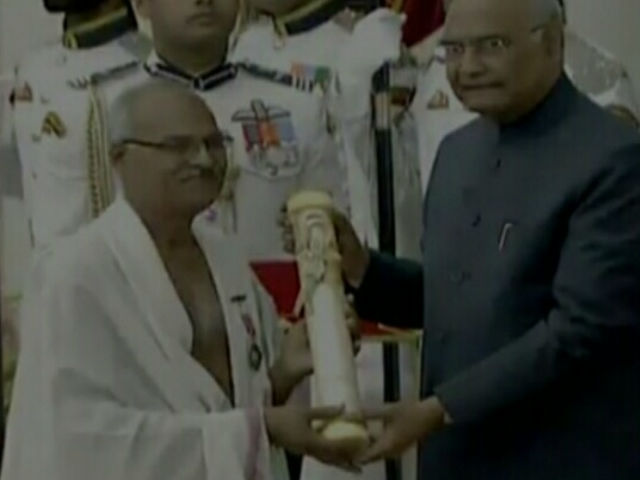 President honored Mahesh Sharma with Padamshree