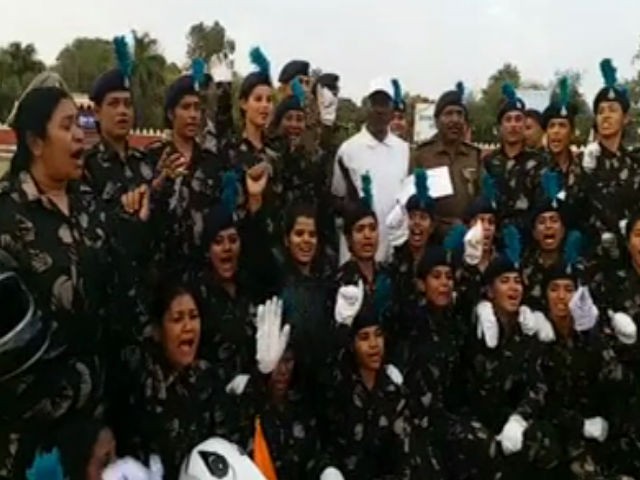 silent weapon drill by women cadets in Bhopal