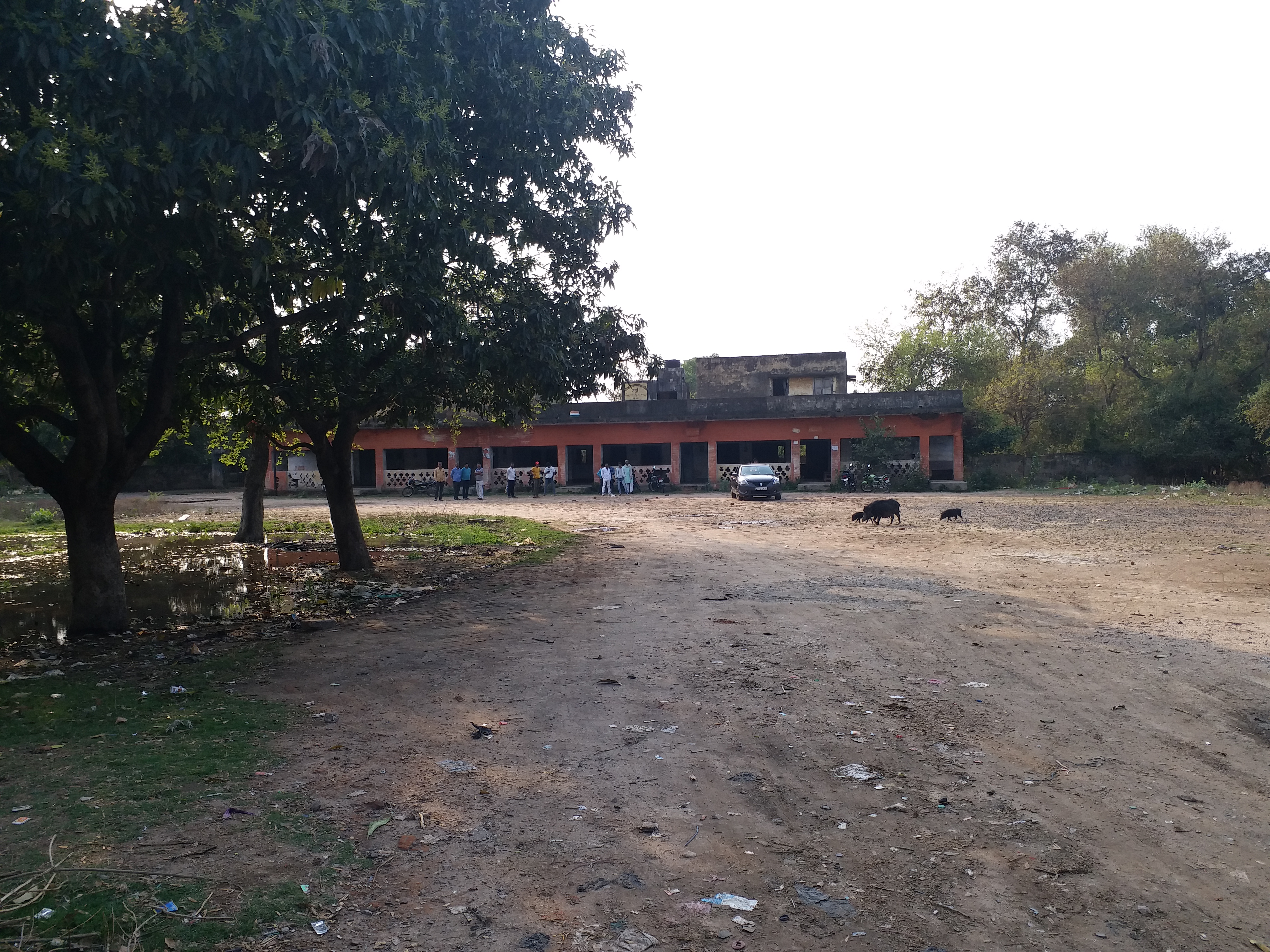 bus stand