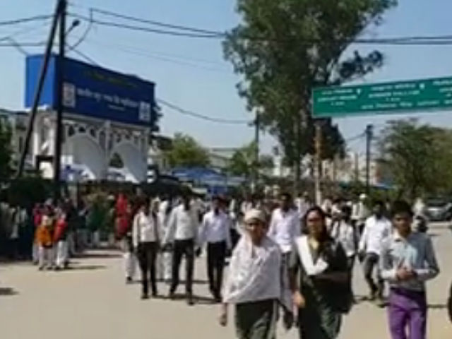 new voter excited for lok sabha election in riwa