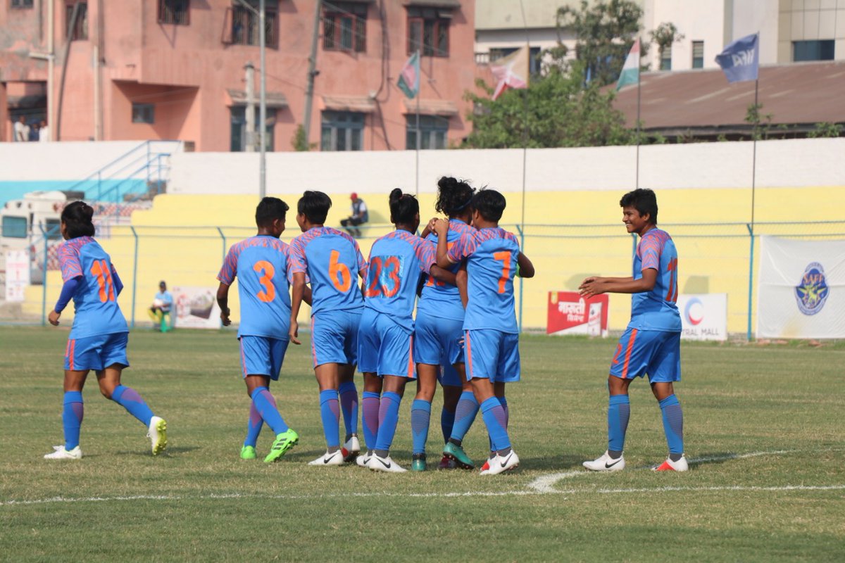 saff final bw india and nepal