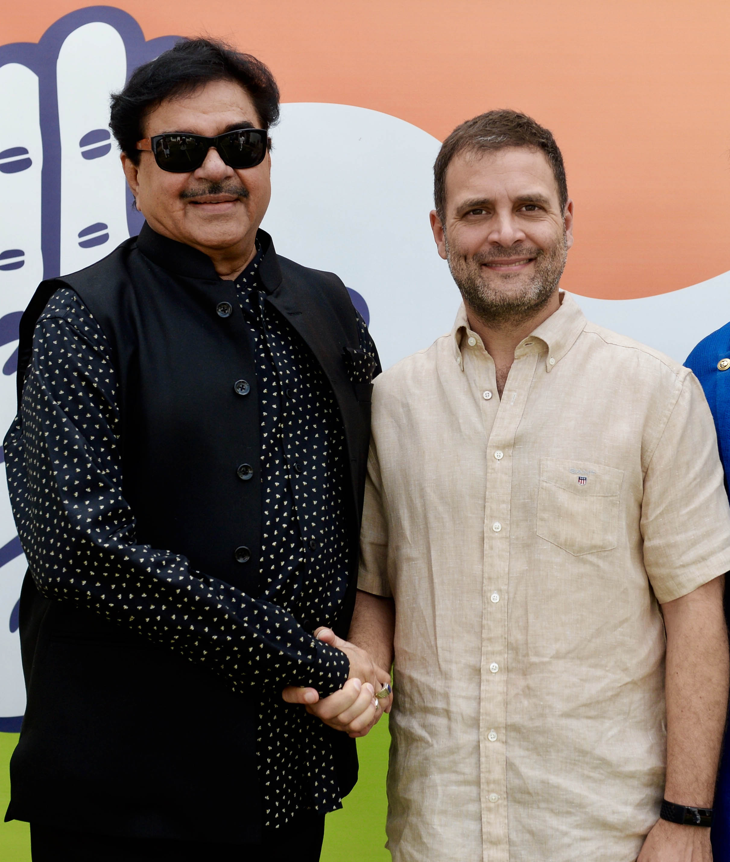 Shatrughan Sinha with rahul gandhi