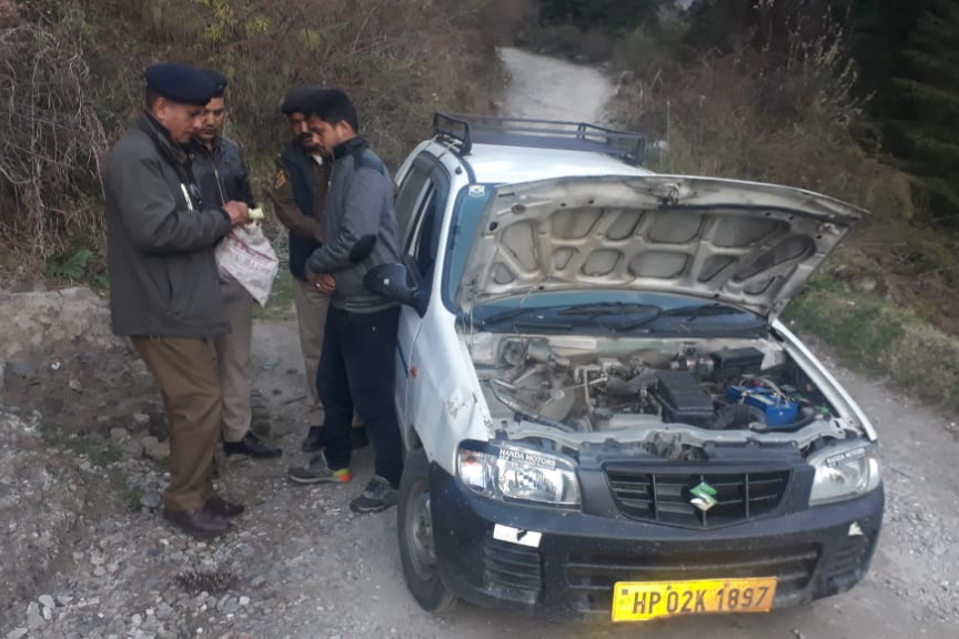 kullu, drug smuggler arrested in kullu