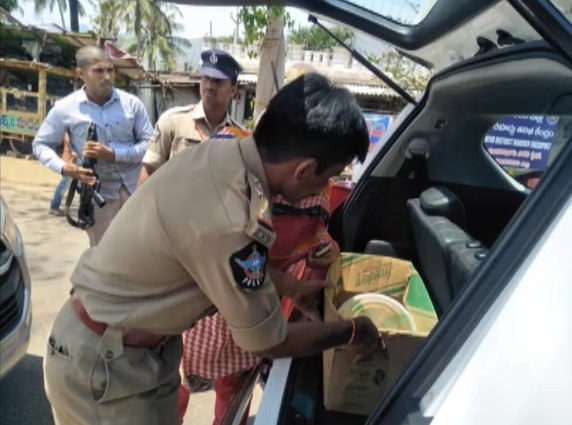 dgp, car checking, police