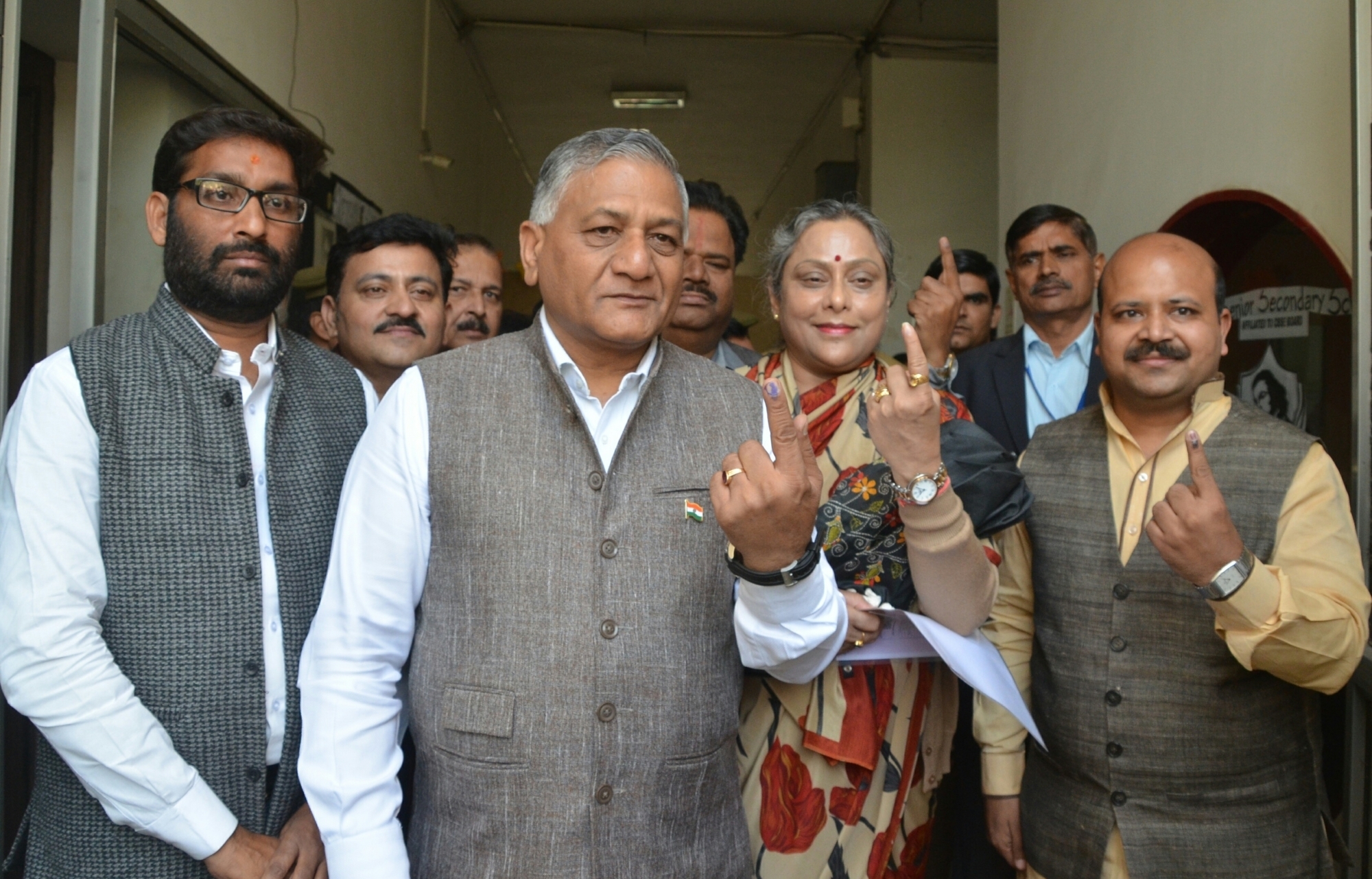 Union Minster Gen V.K. Singh cast his vote in Ghaziabad