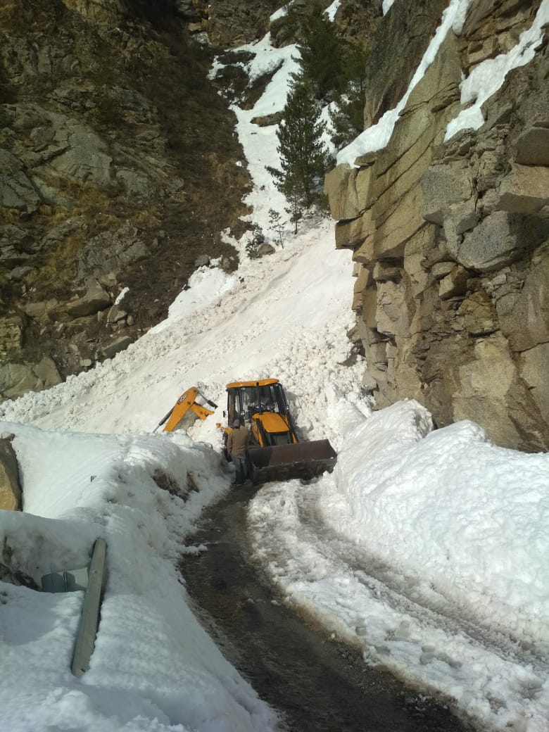 Glacier at Soshing nala