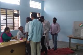 Polling In Latur