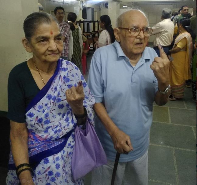 senior citizen couple voting in Pune