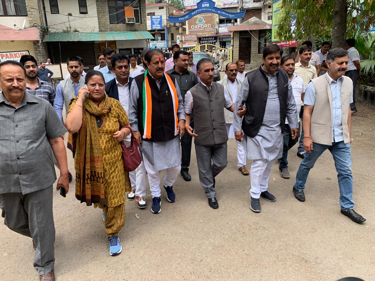 congress hamirpur candidate ram lal thakur files nomination