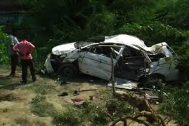 Three killed as car falls into gorge