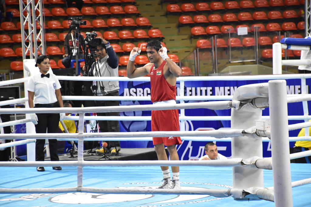 Ashish Chaudhary in final in Asian boxing championship