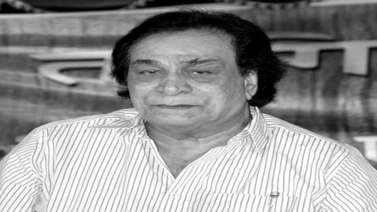 Today is the death anniversary of famous Bollywood actor and Islamic scholar khadar Khan