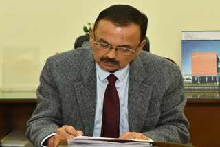 Senior IAS Officer Vijoy Kumar Singh took charge as Special Chief Secretary to the Chief Minister