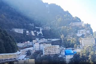 Devotees throng Mata Vaishno Devi shrine on New Year eve