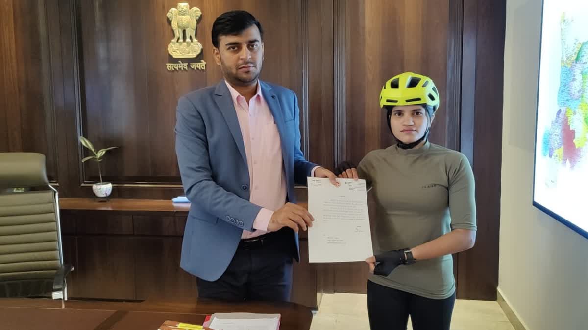 CYCLIST ASHA MALVIYA