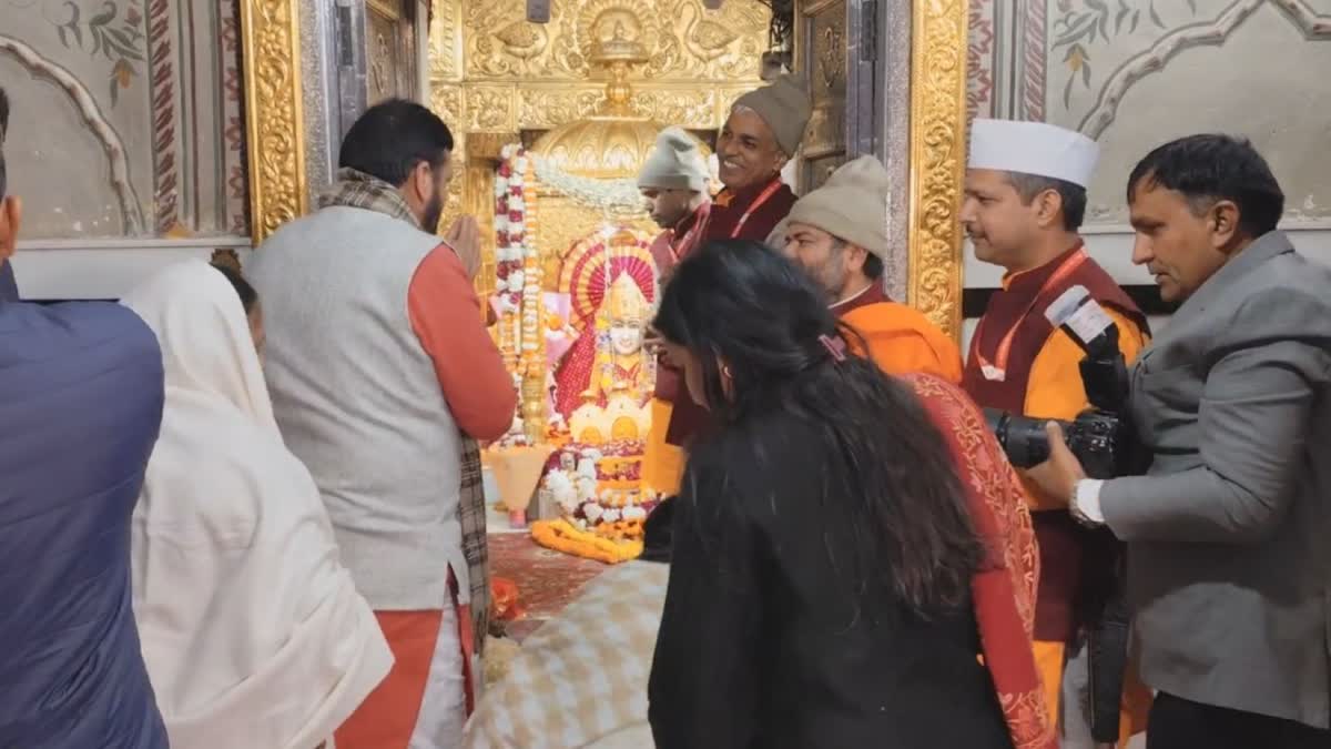 Chief Minister Nayab Singh Saini worshiped in the Shaktipeeth Mata Mansa Devi in Panchkula