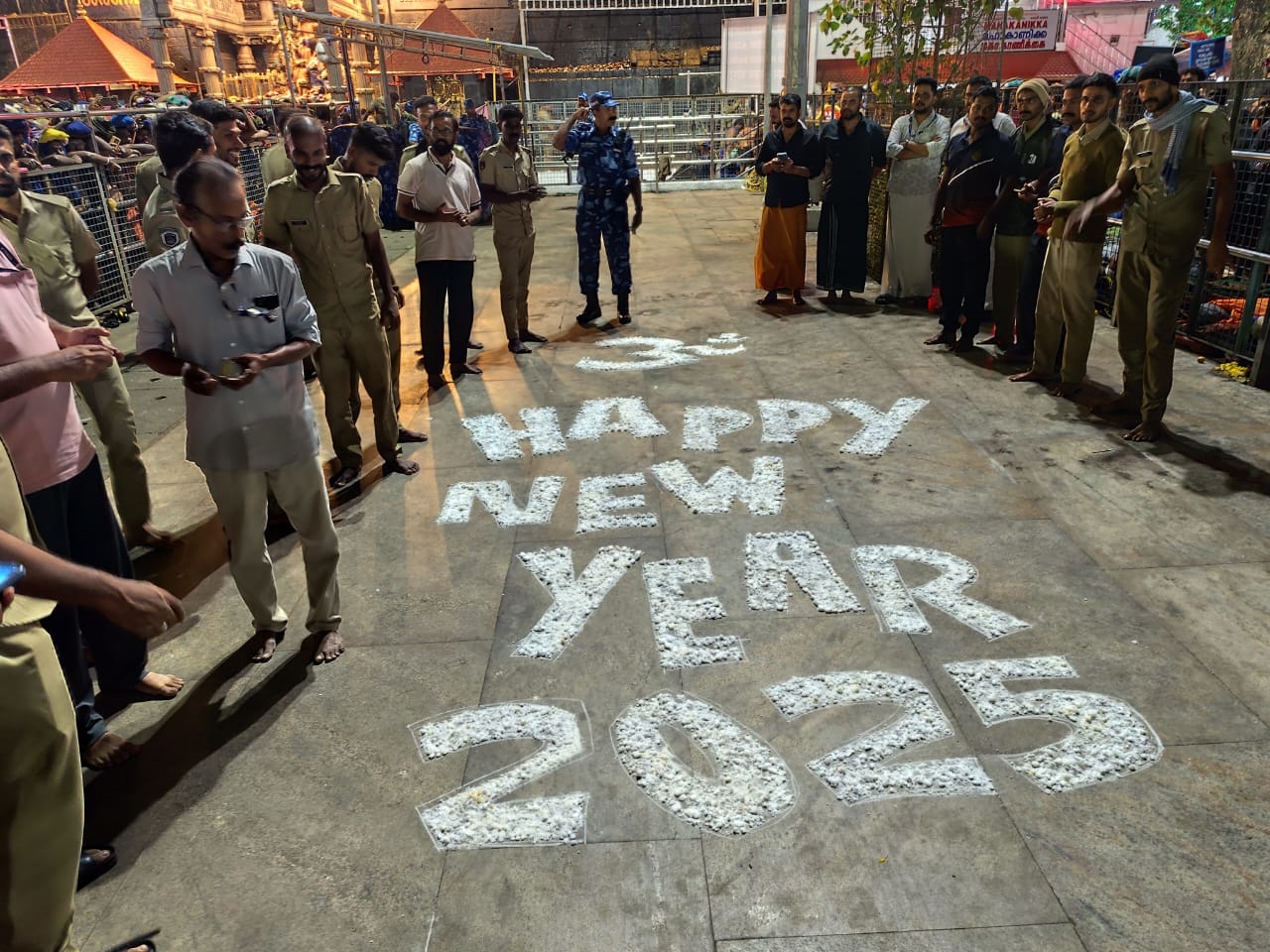 NEW YEAR 2025  SABARIMALA PILGRIMAGE  New Year Celebrations Sabarimala  ശബരിമല ന്യൂഇയര്‍ ആഘോഷം