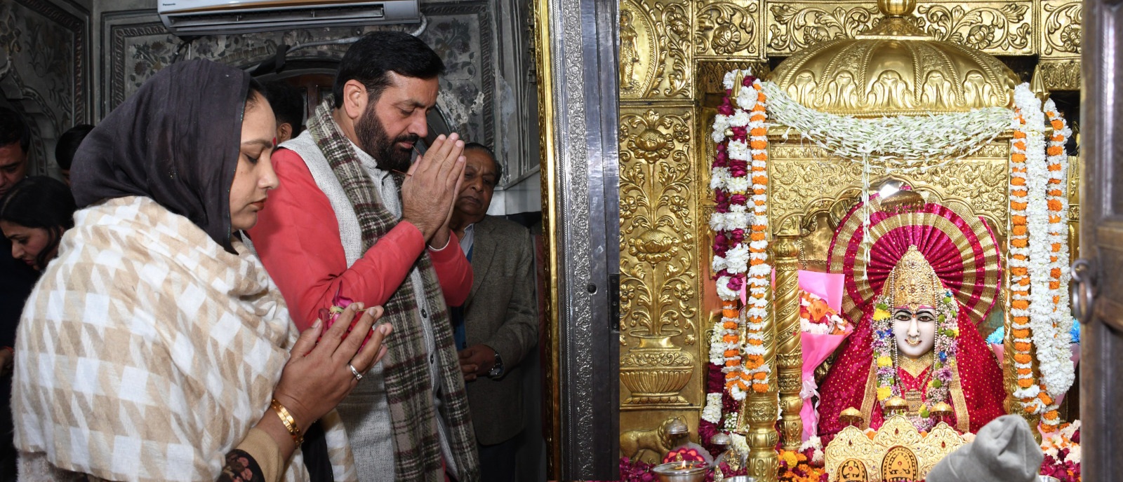 Chief Minister Nayab Singh Saini worshiped in the Shaktipeeth Mata Mansa Devi in Panchkula