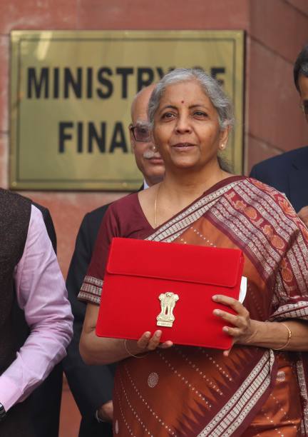 Nirmala Sitharaman dons red saree for 2021-22 budget presentation | Budget  2021 News - Business Standard