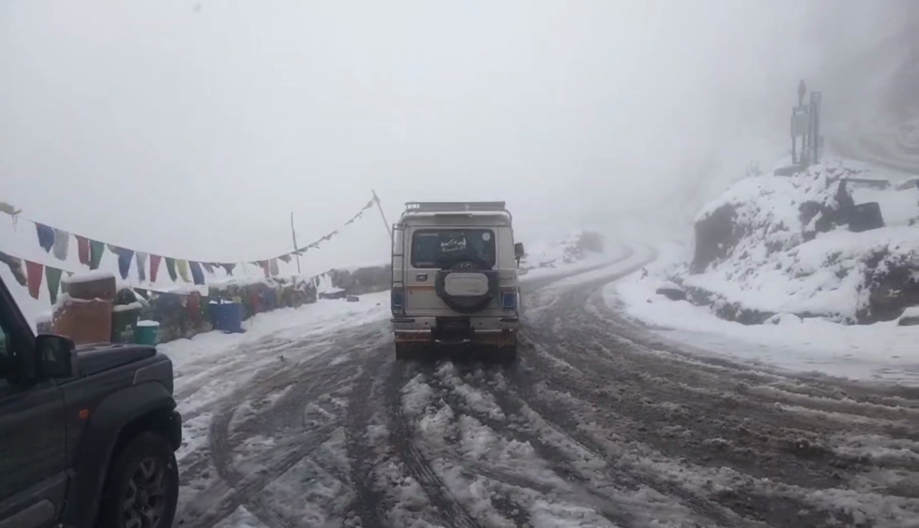 Snowfall in Bageshwar