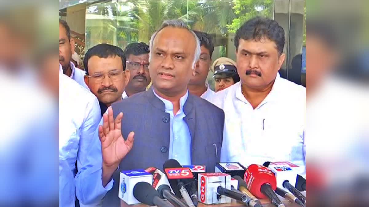 minister-priyank-kharge