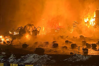 A massive fire broke out in Ghaziabad when a truck carrying gas cylinders exploded at Bhpura Chowk, with blasts heard up to 3 km away.