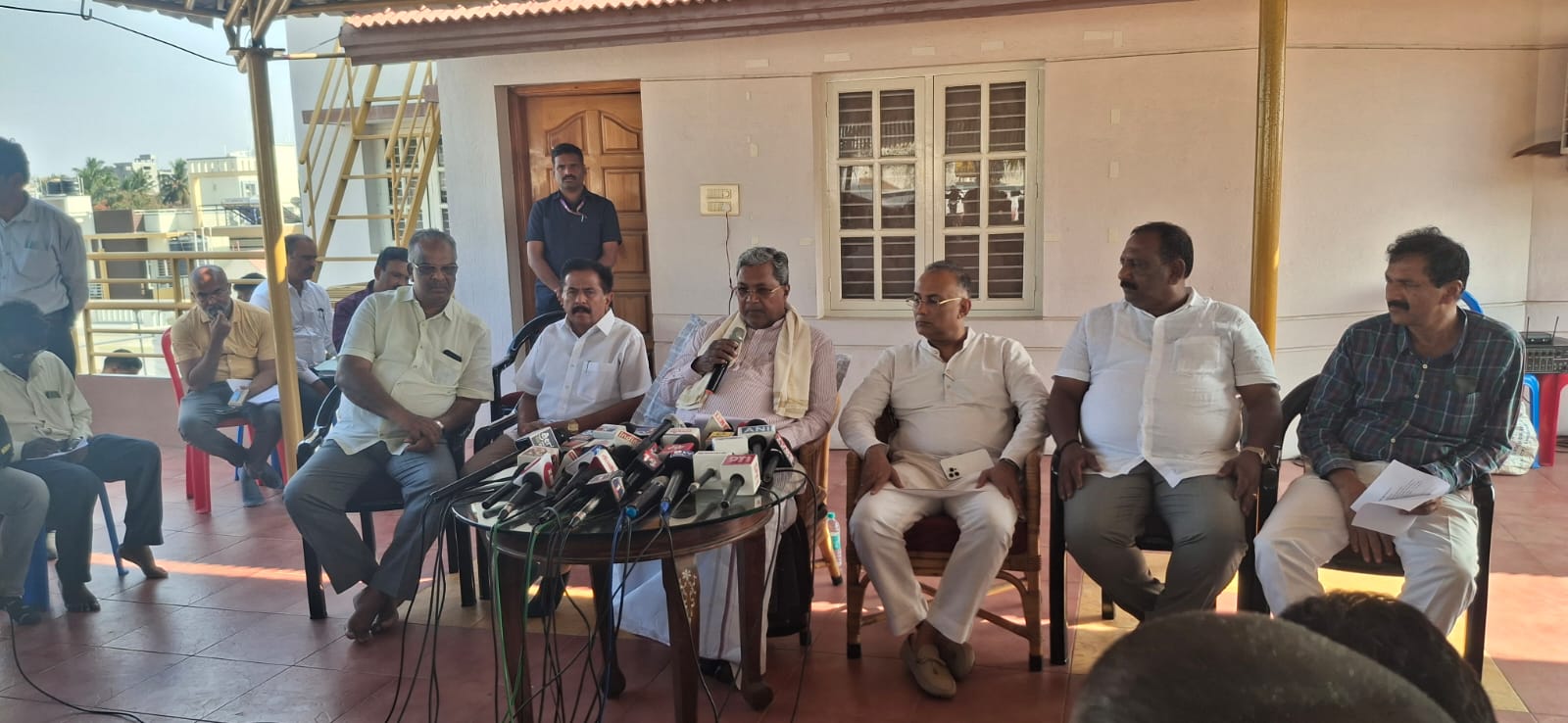 siddaramaiah press meet