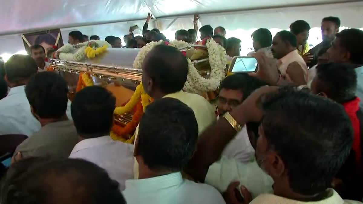 K Shivaram's funeral