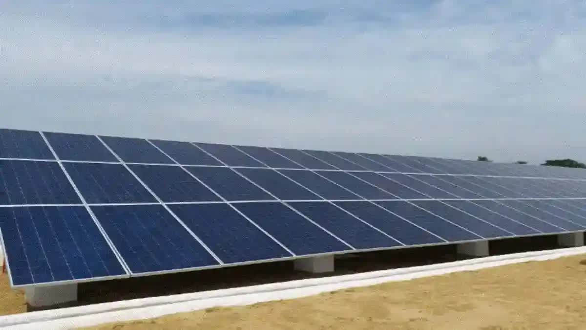 Rooftop Solar  Solar India  റൂഫ്‌ടോപ്പ് സോളാര്‍  സോളാര്‍  Solar Installation