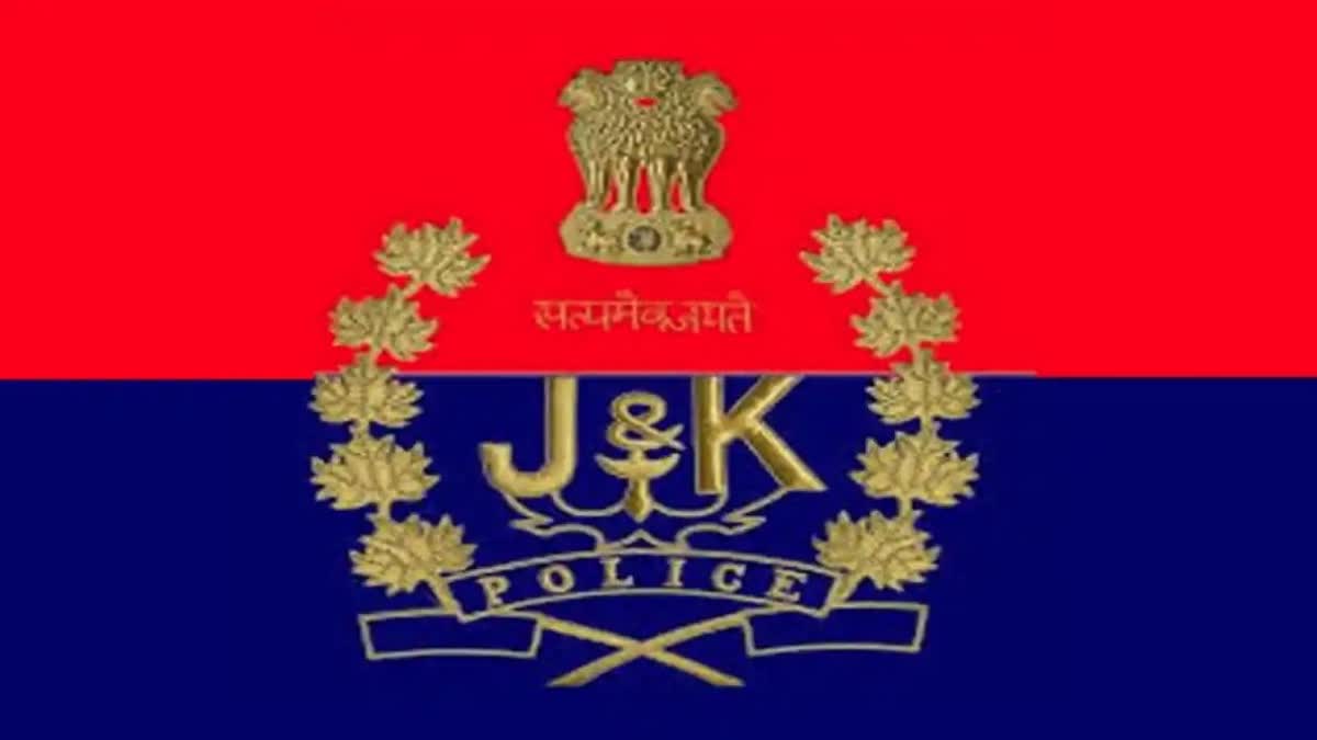 Etv Bharatwar-against-drugs-62-drug-peddlers-arrested-in-baramulla-in-two-months