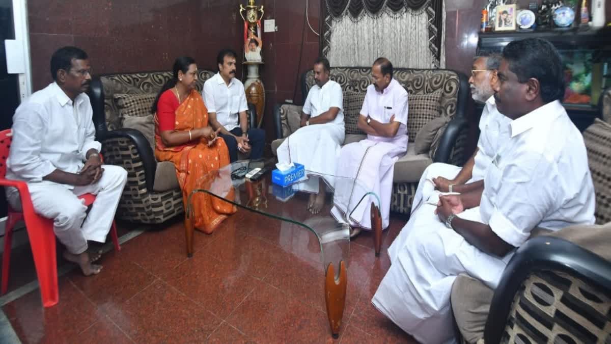 parliament-election-alliance-preliminary-talks-have-been-held-between-aiadmk-and-dmdk-parties-in-chennai