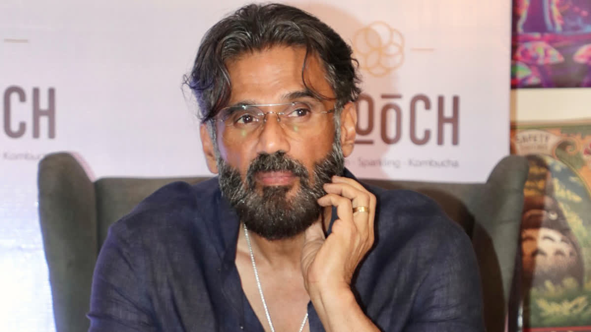 9/11 हमले के बाद अमेरिकी पुलिस ने सुनील शेट्टी पर तान दी थी बंदूक, एक्टर ने शेयर किया खौफनाक किस्सा