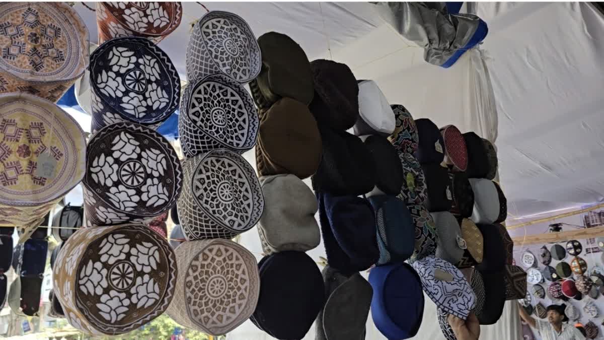 TOPI MARKET IN MUMBAI