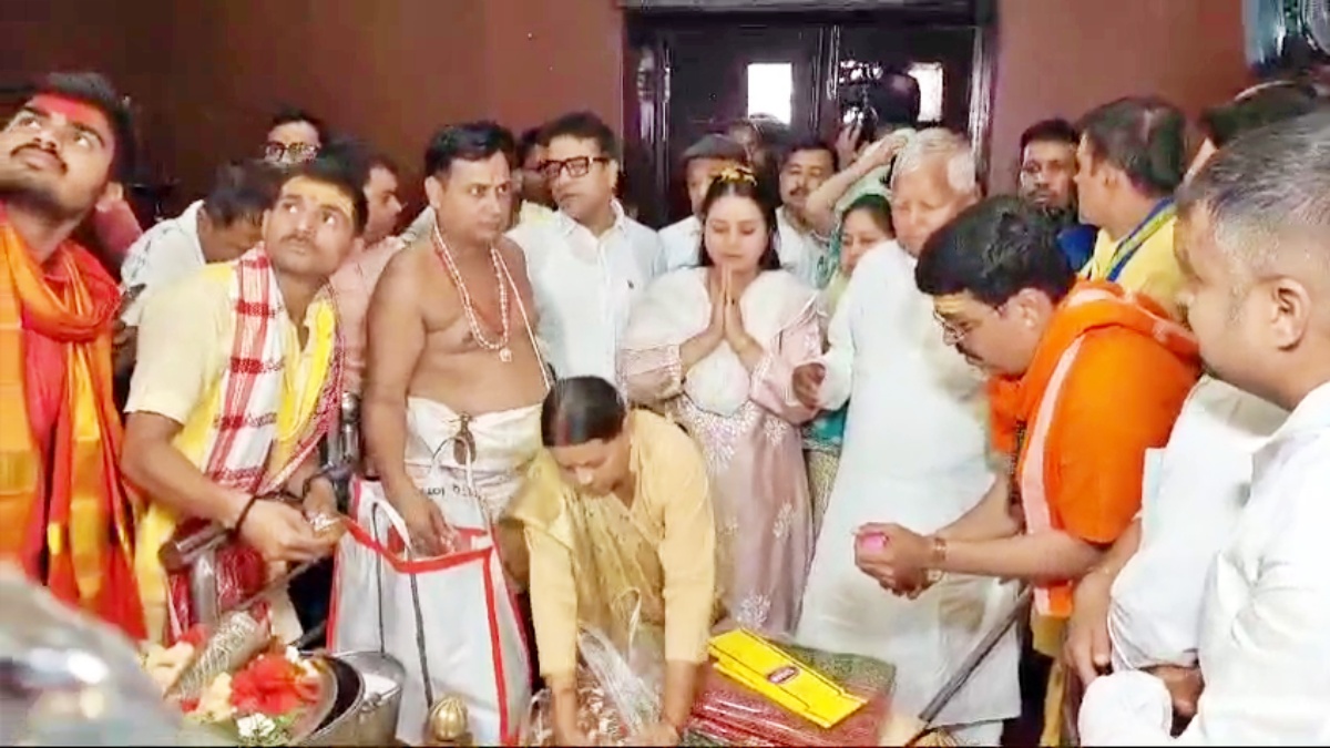 Lalu Family offered prayers