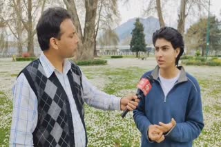 meet-young-female-cricketer-of-kashmir-ronaq-jahan