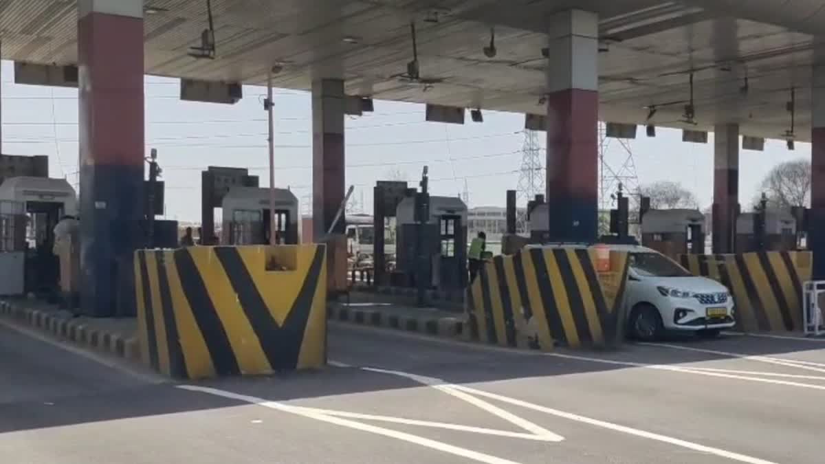 Near By 3 Toll plazas in Karnal