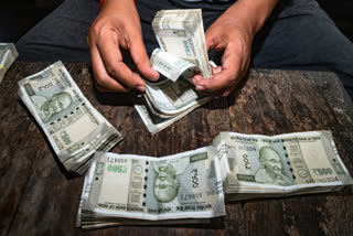 Pay commssion