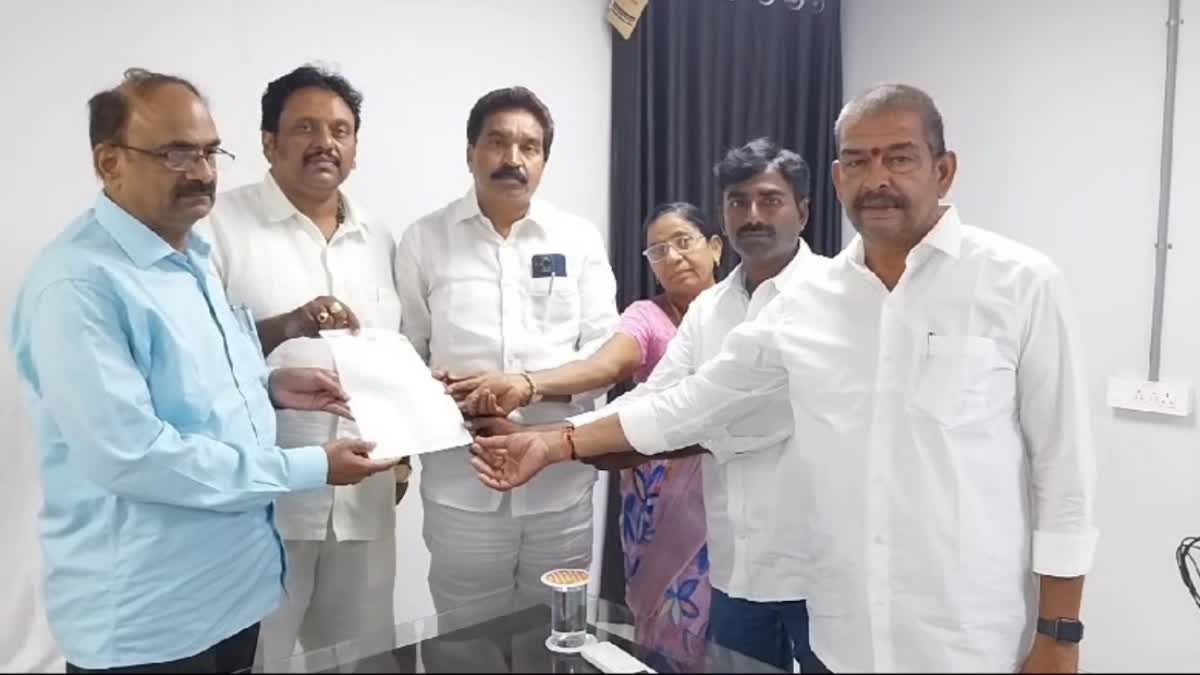 State_Sarpanch_Association_Fires_on_YCP_Government