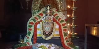 வசிஷ்டேஸ்வரர் கோயிலில் குரு பகவானுக்கு சிறப்பு அபிஷேகம்