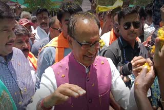 SHIVRAJ SINGH REACHED SEHORE