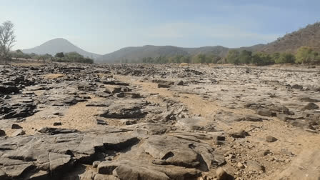 Hogenakkal Cauvery river looks rocky due to lack of water supply