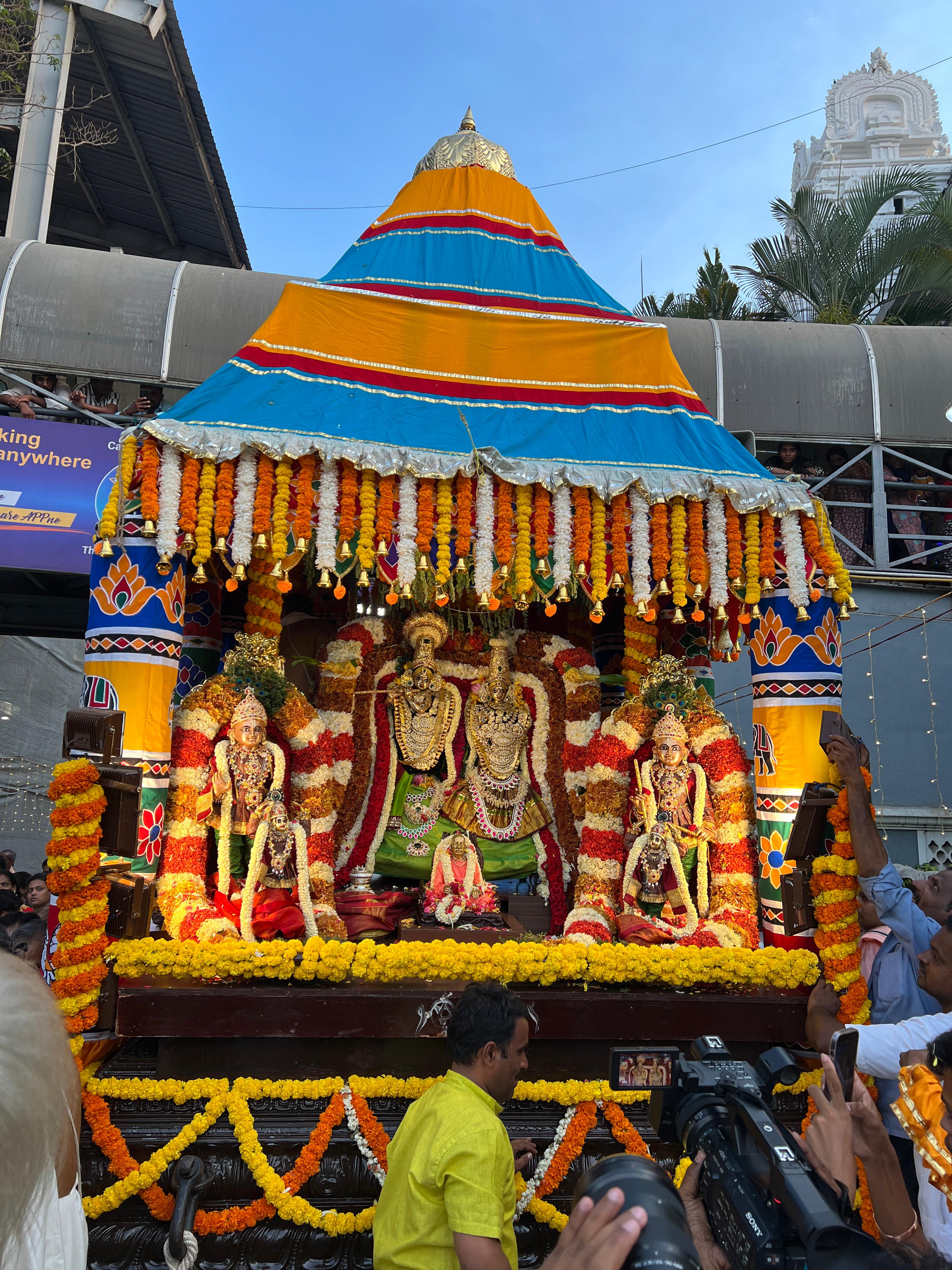 ಇಸ್ಕಾನ್ ಬೆಂಗಳೂರಿನಿಂದ ಭವ್ಯ ಬ್ರಹ್ಮ ರಥೋತ್ಸವ